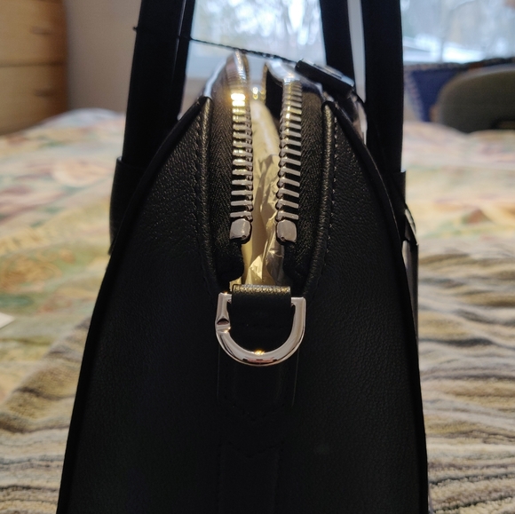 Givenchy mini antigona black goatskin - Picture 5 of 15